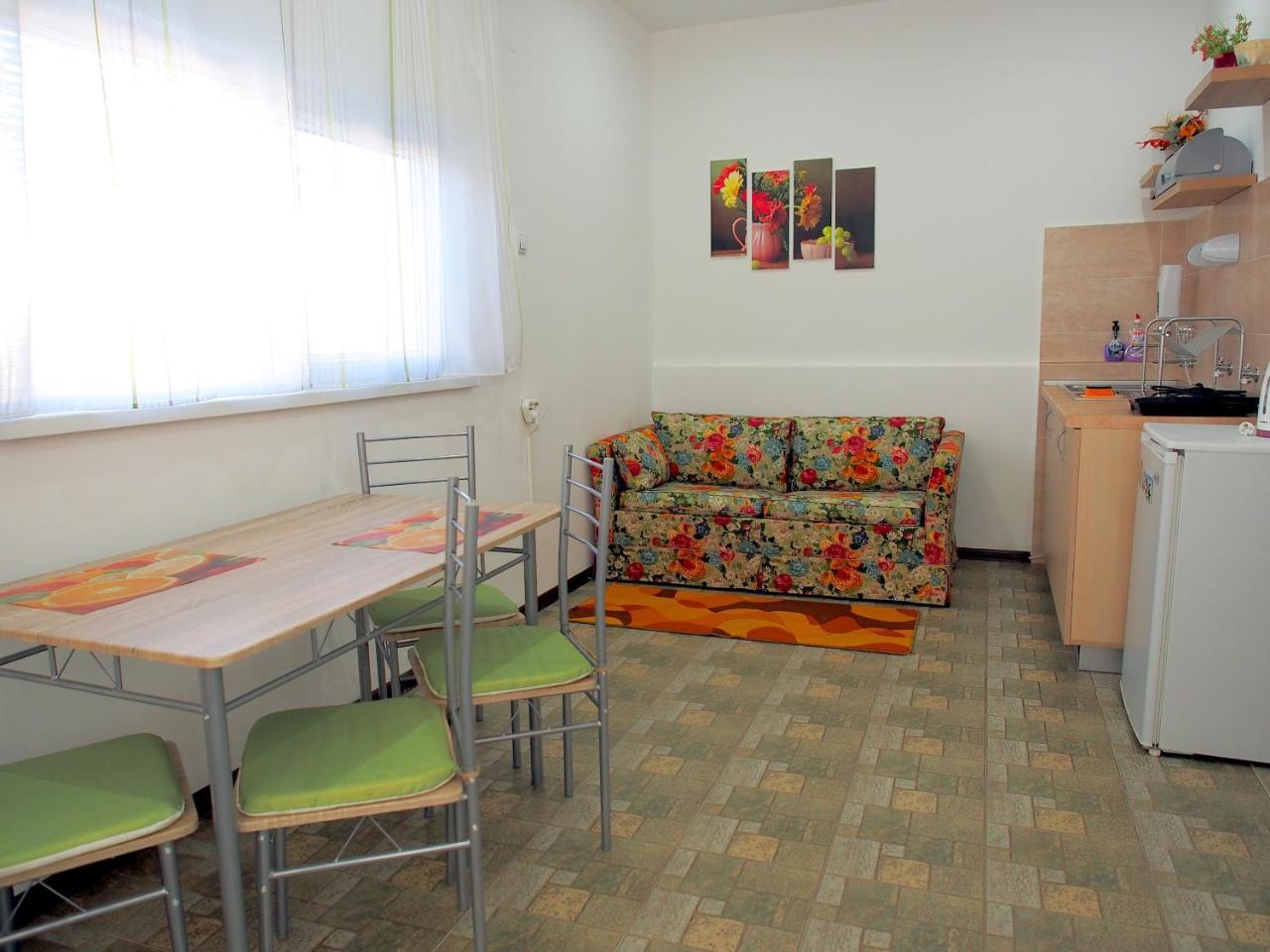 Studio Zlati Lägenhet Vratsa Exteriör bild